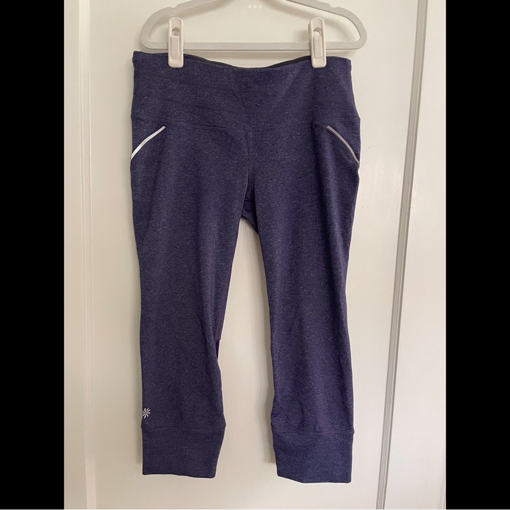 Athleta Relay Capri Pants Small
